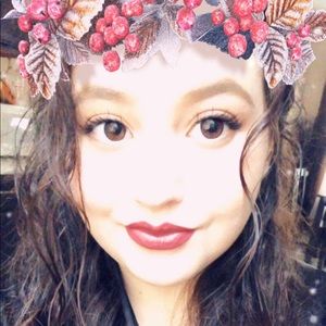 Meet your Posher, Leslie